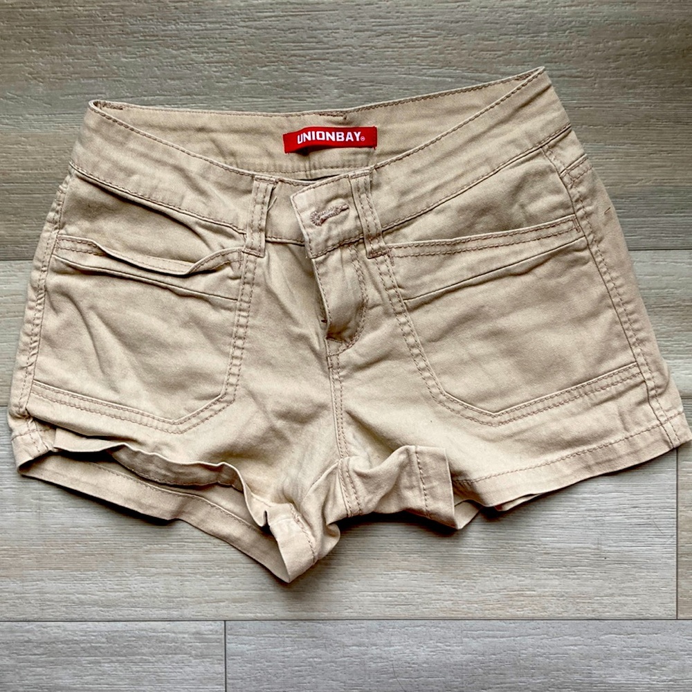 Khaki shorts. Union bay